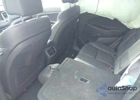 2018 Hyundai Tucson Limited z USA, uszkodzony, nr VIN KM8J3CA27JU724741